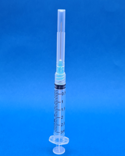 Jeringa desechable 3ML NIPRO con aguja